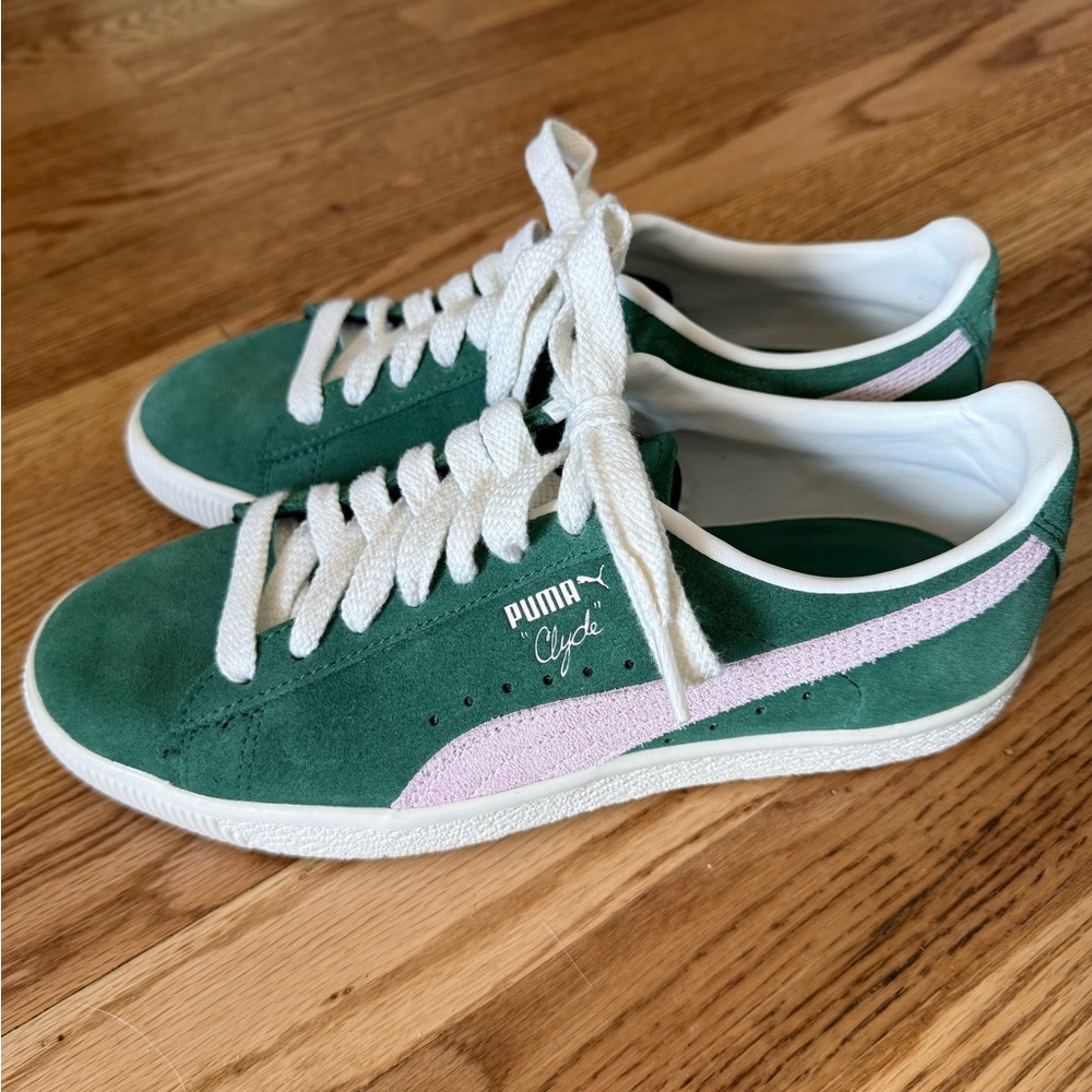 Puma Clyde Green Suede Low Top Sneakers Trainers Women’s Size 8